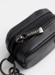 CARRYPOUCH_LIFESTYLEIMAGE3